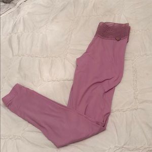 Cute Booty lounge workout leggings, never worn